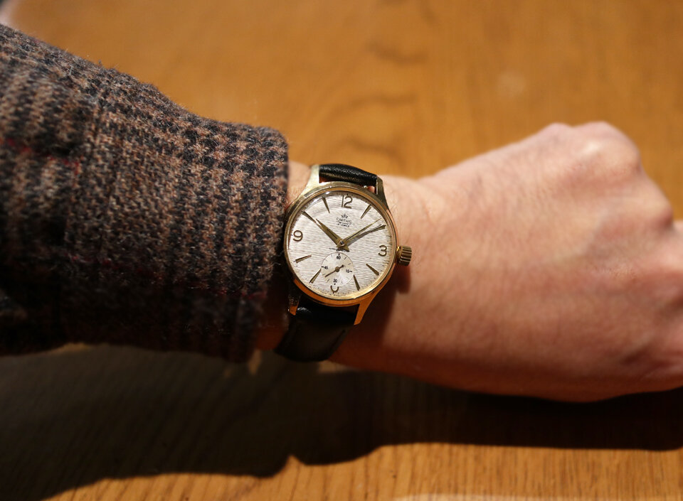 「デラックス」