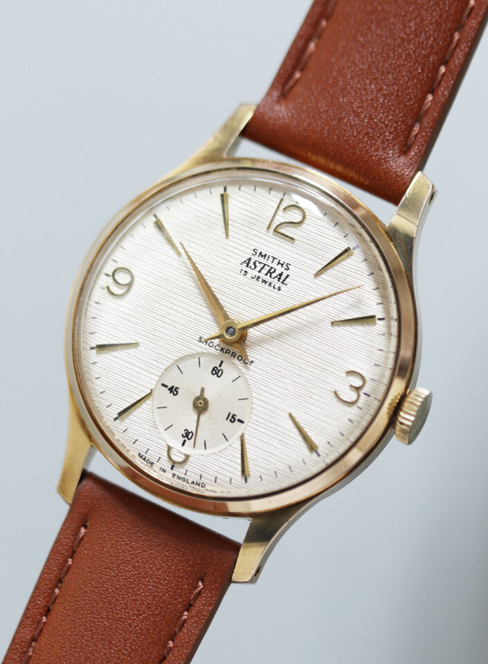 「アストラル」