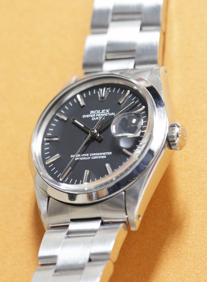 「オイスター・パーペチュアル・デイト」