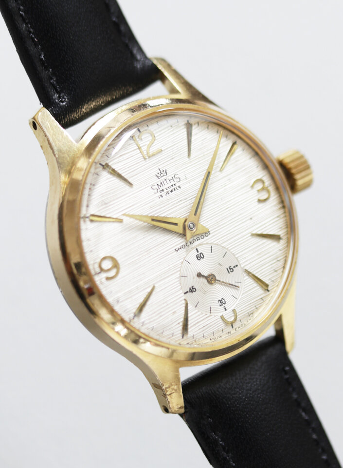 「デラックス」