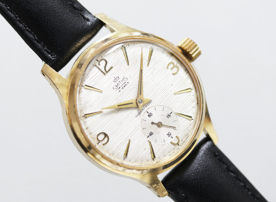 「デラックス」