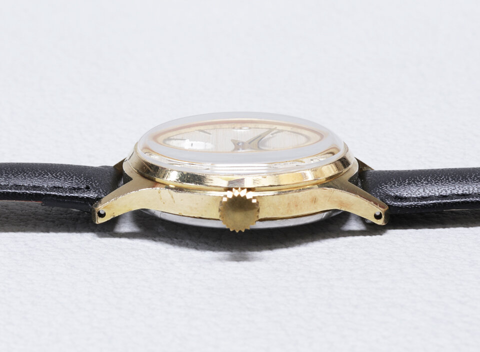 「デラックス」