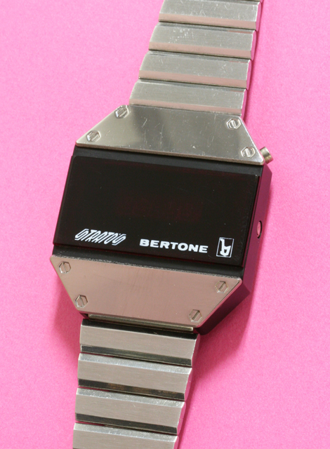 ベルトーネ時計タキメーター Bertone Watch tachymeter