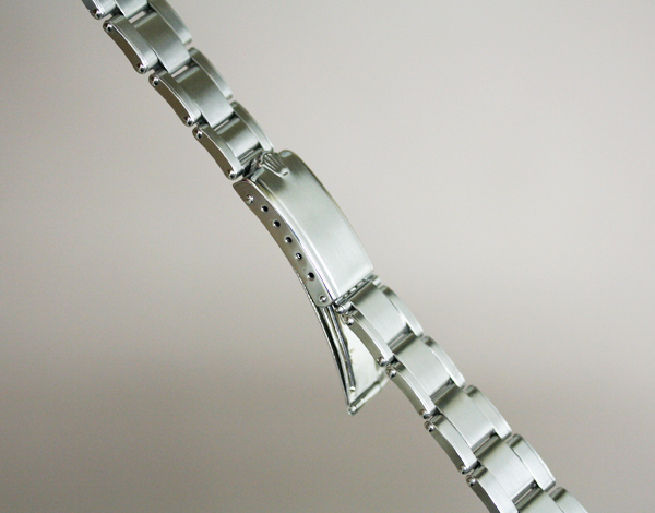 ROLEX Oyster Riveted Style 17mm